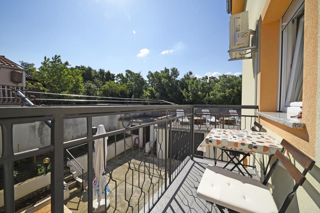 Apartments Rudy Jadranovo Luaran gambar